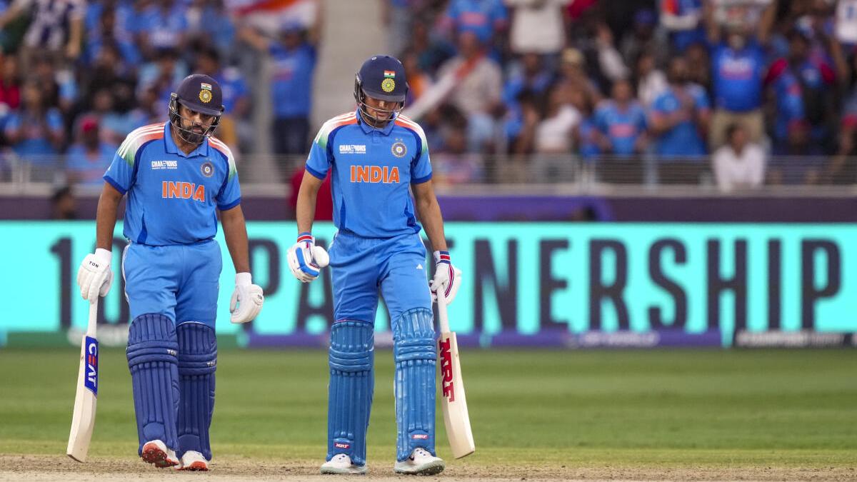 AUS vs IND: Rohit and Kohli’s presence is very good for growth of Gill’s captaincy, says Axar Patel